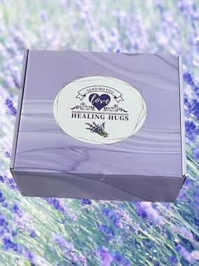 Mother's Day Gift Set Lavender Spa Self Care Gift Box Relaxation Pamper Love Hug